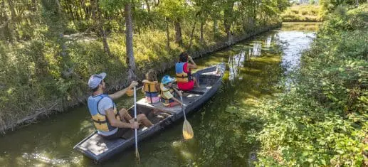 maison-du-marais-canoe-longeville-sur--mer-credit-photo-julien-gazeau