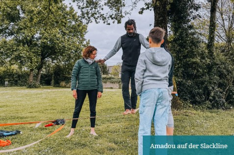 Accueil presse Travelisto - Détours Vagabonds - Slackline
